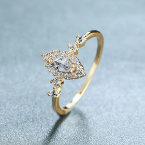 Anello Vintage a Forma di Marquise, Design Semplice, Anello da Dito per Donne - Product Image 1