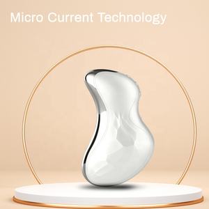 Şarj edilebilir yeni led kırmızı mavi ışık mini titreşim yüz vücut masaj microcurrent elektrikli gua sha masaj - Product Image 6