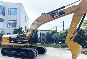 Excavatrice sur chenilles CAT 320D2 d'occasion, peinture d'origine, bien entretenue, prête pour la construction et les travaux de terrassement, certifiée CE - Product Image 4