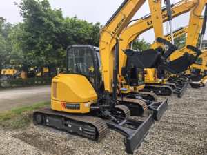 Oferta Especial: Miniexcavadora Compacta Liugong 9055F, Precio Directo de Fábrica en China, Mucho Más Asequible que los Distribuidores Locales, Ideal para Jardinería - Product Image 2