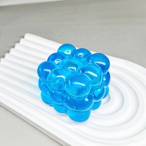 Juguetes blandos de maltosa, juguete cuadrado cúbico de colores suaves y brillantes, juguete sensorial antiestrés divertido, juguetes de Navidad, juguete para apretar - Product Image 6