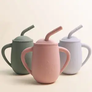 Tasse à poignée en Silicone pour bébé avec couvercle et paille