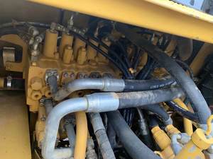 Excavatrice sur chenilles d'occasion CAT330, moteur puissant d'origine, travaux de construction, 30 tonnes, excavatrice d'occasion CAT - Product Image 3