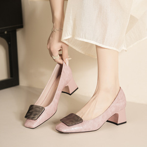 Escarpins à bout carré pour femmes, talon moyen, semelle extérieure en caoutchouc, décoration à boucle, chaussures de bureau, couleur unie, antidérapantes, 5688F-178 - Product Image 3