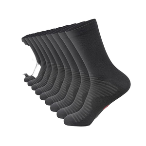 Respirável Verão Esporte Non-Slip No Show Meias para Homens Mulheres Fino Silicone Cor Sólida Logo Cuff Bottom Invisible No Show <span class=keywords><strong>Socks</strong></span> - Product Image 4