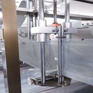 Machine d'emballage automatique de Doypack de bonbons gommeux de joint de remplissage de forme de pochettes debout à grande vitesse avec fermeture à glissière - Product Image 4