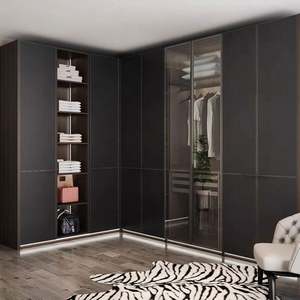 Armario con Puerta Batiente para Dormitorio // Armario con Combinación de Colores Blanco Cálido Avanzado // Armarios Hechos a Mano - Product Image 3