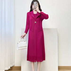 Robe de grande taille à franges de couleur unie associée à un petit manteau pour un <span class=keywords><strong>ensemble</strong></span> plissé élégant - Product Image 4