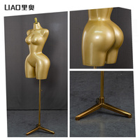 Mannequin Torse BBL Féminin Courbé Doré Demi-Haut avec Grandes Hanches Forme de Robe Fille Brésilienne Présentoir pour la Mode