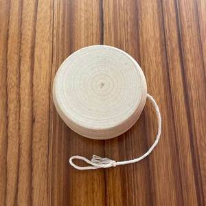 Yo-yo de Madera Ecológico con Logotipo Personalizado, Cuerda Larga y Resistente, Juguete Infantil Ecológico y Natural para el Aula y Eventos - Product Image 2