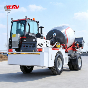 Camion malaxeur à béton autochargeur à <span class=keywords><strong>prix</strong></span> abordable, petit modèle 3,3m³, 4,5m³, 5,5m³ - Product Image 1