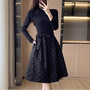 Women's Two Piece Set Black Knitted Top With Belted Skirt Autumn Winter 2025 Fashion Solid Color Full Sleeve Dress - Product Image 3