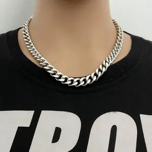 Vente en gros de bijoux pour hommes, boucle à ressort lisse personnalisée, 5mm, 7mm, 10mm, chaîne cubaine, section en acier et titane, collier à maillons cubains Hip Hop miami