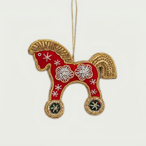 Adorno Colgante Red Horse Zari – Adorno Bordado a Mano con Cuentas para Decoración Festiva y Étnica, Decoración Colgante para Ramadán - Product Image 4