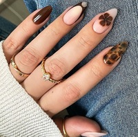 24 faux ongles à presser en gros avec colle pour nail art