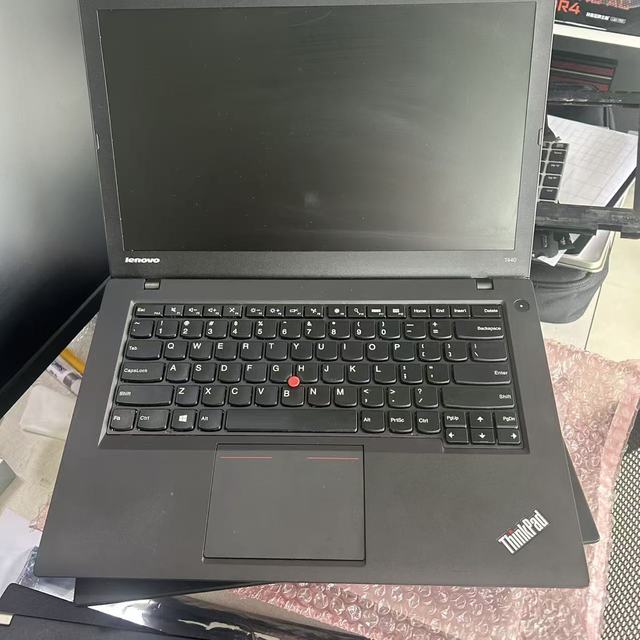 Lenovo Thinkpad T440 14" Business Notebook Used Intel Core I5-4300U Quad Core 8GB/240GB English Keyboard