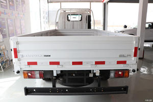 Camionnette de type ISUZU 4*2 3,5 tonnes, camions de fret urbains avec roues de camion standard - Product Image 4