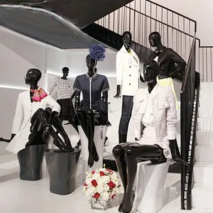 XINJI-maniquíes de alta gama para mujer, accesorios de cuerpo completo, maniquíes humanos negros brillantes, soporte de exhibición para ventana de boda