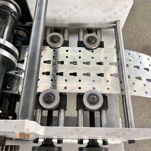 Ligne de poinçonnage verticale à alimentation manuelle pour tôles métalliques et machines de découpe - Product Image 4