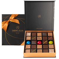 Boîte à bonbons magnétique personnalisée de luxe en vente chaude, boîte cadeau pour boules de chocolat avec séparateur, boîte souvenir magnétique