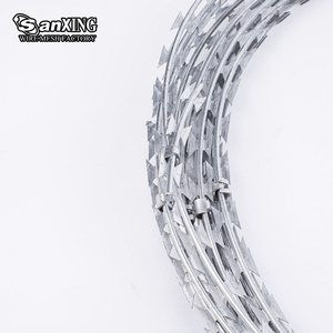 Fil barbelé anti-escalade en spirale concertina, galvanisé à chaud, diamètre personnalisé - Product Image 1