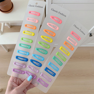 Simpatica piccola forcina in lega di metallo in colori arcobaleno per le femmine con frangia di capelli rotti per feste di Natale - Product Image 3