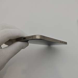 Téléphones mobiles reconditionnés d'origine débloqués de haute qualité, remis à neuf, grade AA+ pour Phone 15 Pro - Product Image 5