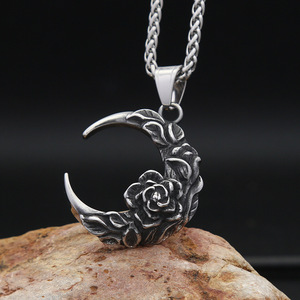 Yunnique – collier avec pendentif croissant de lune en acier inoxydable pour hommes, bijoux de mode de Style Punk - Product Image 1