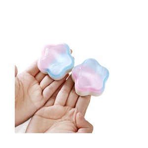 Juguete antiestrés de peluche de pata de gato arcoíris, el más vendido transfronterizo, multi-edad, novedoso, de rebote lento y slime apretable - Product Image 5