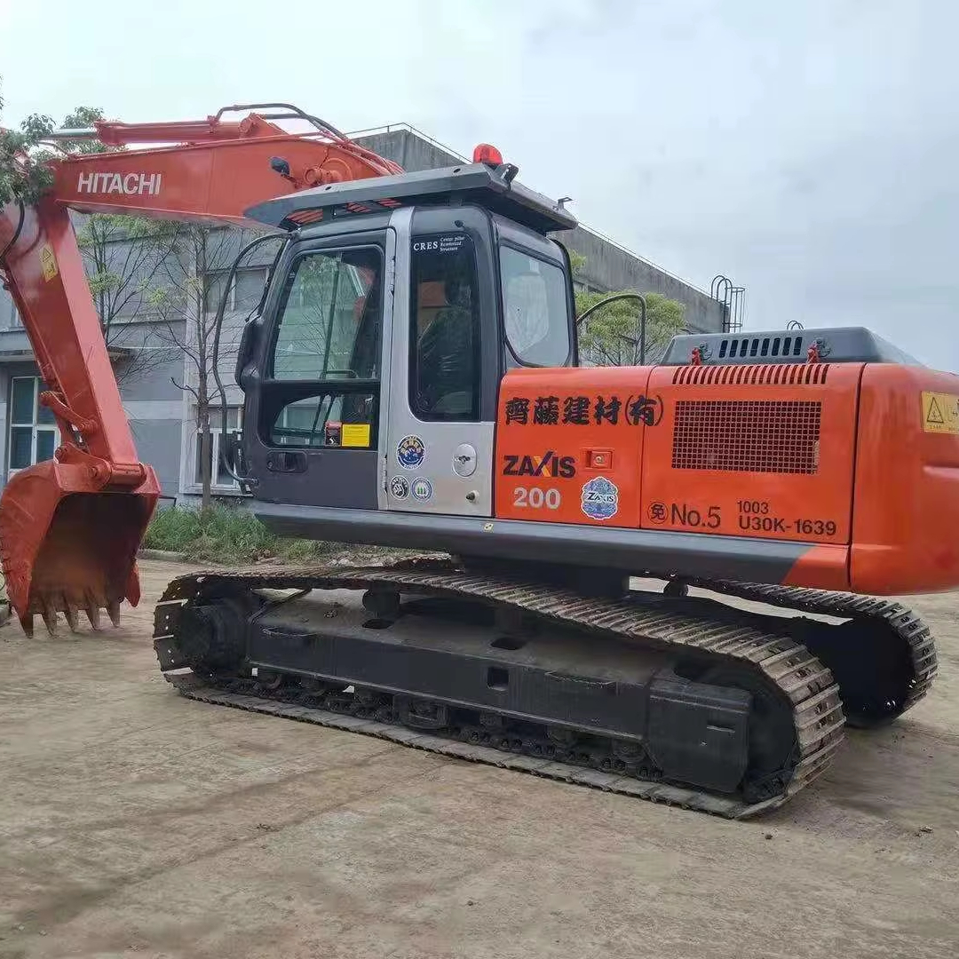 On Sale Hitachi ZX450 Excavator Strong Power & Low Working Hours