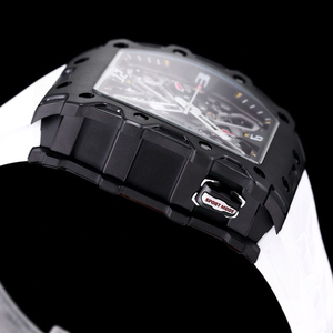 Montre en céramique raffinée en forme de X, artisanat haut de gamme, design audacieux et distinctif pour les soirées urbaines, les festivals de musique et les rassemblements. - Product Image 4