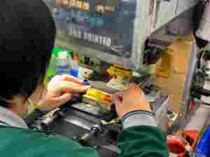 ชุดไขควง VDE ป้องกันการหลุดลอกสำหรับการบำรุงรักษาช่างไฟฟ้า - Product Image 3