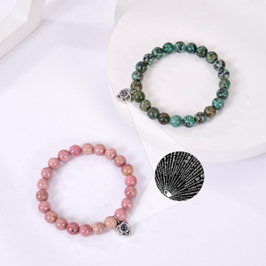 Pulsera de cuentas de piedra de 8mm personalizable OEM 'I Love You' 100 idiomas Brazalete elástico clásico para parejas Foto personalizada - Product Image 3