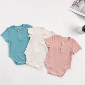 Vêtements de liquidation bon marché Vêtements à capuche décontractés couleur unie Vêtements avec stock de vêtements <span class=keywords><strong>Lot</strong></span> Ali Express Malaisie - Product Image 3