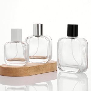 Botellas de Vidrio Cuadradas con Esquinas Redondeadas, Recargables y Vacías, de 30ml, 50ml y 100ml de Capacidad, Personalizadas - Product Image 1