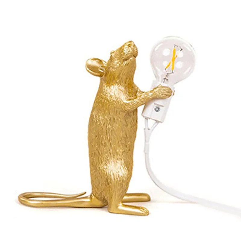 Modern Oem Odm Handmade Resin Animal D Desk Table Lamp Decoration Pet Squirrel Golden Bedside E14 Table Lights