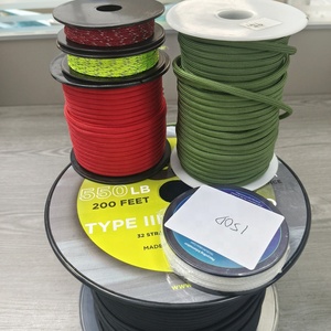 Cordon en paracorde durable de 4 mm, corde en nylon tressé de 4 mm, corde en <span class=keywords><strong>polyester</strong></span> nylon 66 <span class=keywords><strong>polyamide</strong></span> rouge, bleu marine, or, blanc, vert pour l'extérieur - Product Image 6