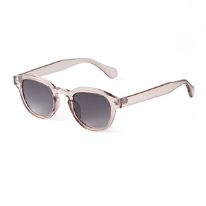 Lunettes <span class=keywords><strong>de</strong></span> <span class=keywords><strong>soleil</strong></span> rondes vintage rivet écaille <span class=keywords><strong>de</strong></span> tortue femmes hommes 2024 marque Design rétro <span class=keywords><strong>dégradé</strong></span> gris bleu lentille petites lunettes <span class=keywords><strong>de</strong></span> <span class=keywords><strong>soleil</strong></span> - Product Image 3