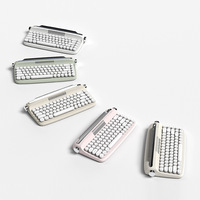 Teclado Inalámbrico Privado Mold B307 Actto BT 5.2 con Cable USB Tipo C, 68 Teclas, Diseño Retro de Máquina de Escribir, Membrana, Certificaciones KC, CE, RoHS, FCC, TELEC