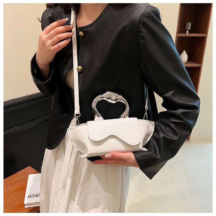 Grosir oem odm desainer trendi Mini wanita musim panas tas bahu anak perempuan High-end warna kontras dompet selempang sayap tas tangan