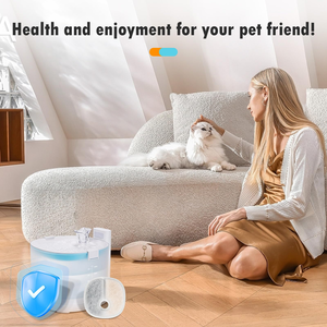 Fuente de Agua Portátil para Gatos con 4 Filtros de Carbón Activado para Purificación, Bebederos y Comederos para Mascotas - Product Image 6