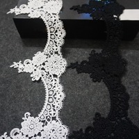 Dentelle brodée soluble dans l'eau 100 % polyester de luxe, fabricant d'accessoires de broderie pour robes de mariée pour enfants et femmes, DIY