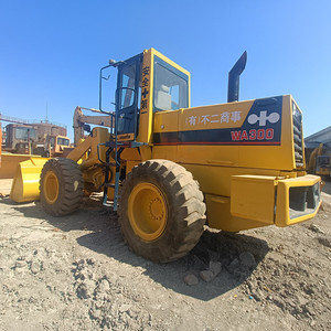 รถตักหน้า Komatsu แท้รุ่น WA300 WA320 WA380 น้ำหนักบรรทุก 15 ตัน เครื่องยนต์ CAT3304 92 กิโลวัตต์ คุณภาพสูง พร้อมปั๊มเครื่องยนต์และเกียร์บ็อกซ์ - Product Image 1