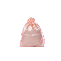 Vente en gros de pochette en satin de soie pour bijoux avec cordon emballage pour extensions de cheveux sac en satin noir avec logo personnalisé