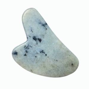 Planche Gua Sha en pierre naturelle polie à la main pour le massage des méridiens du visage et le remodelage de la peau - Product Image 6