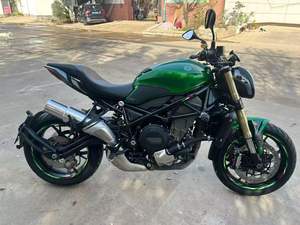 Motocyclette de tourisme <span class=keywords><strong>sportive</strong></span> <span class=keywords><strong>Benelli</strong></span> 752S d'occasion, haute vitesse, pour les trajets quotidiens - Product Image 6