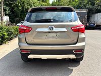 Auto Usado 2017 Changan CS35 1.6L 4AT Deluxe 2WD Bajo Kilometraje, SUV Usado con Volante a la Izquierda, Venta Caliente, Exportación al por Mayor, China, Asequible