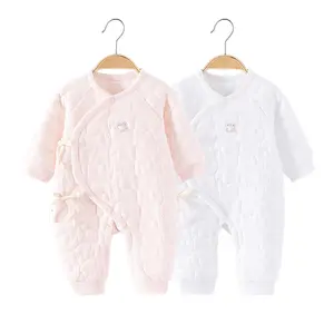 2023 Fashion Baby One-piece Cotton Coverall Clothes Autumn Newborn Jumpsuit For Girls Winter Warm Lightweight Plain Baby Romper