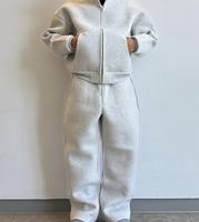 Vendeurs en gros Survêtement en polyester vierge personnalisé pour hommes Ensemble de survêtement lourd et surdimensionné de haute qualité