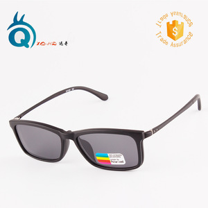 Lunettes de soleil polarisées Xq-Hq avec verres photochromiques, protection UV400, monture noire, unisexe, légères, pour usage extérieur - Product Image 4